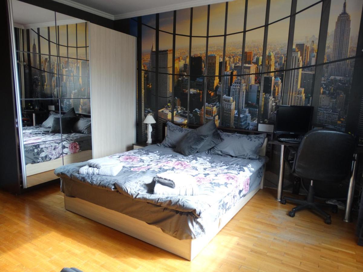 2 Bedrooms With Private Bath And Balcony Near The Airport صوفيا المظهر الخارجي الصورة